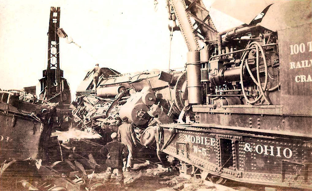 Train wreck 1921 photo 1